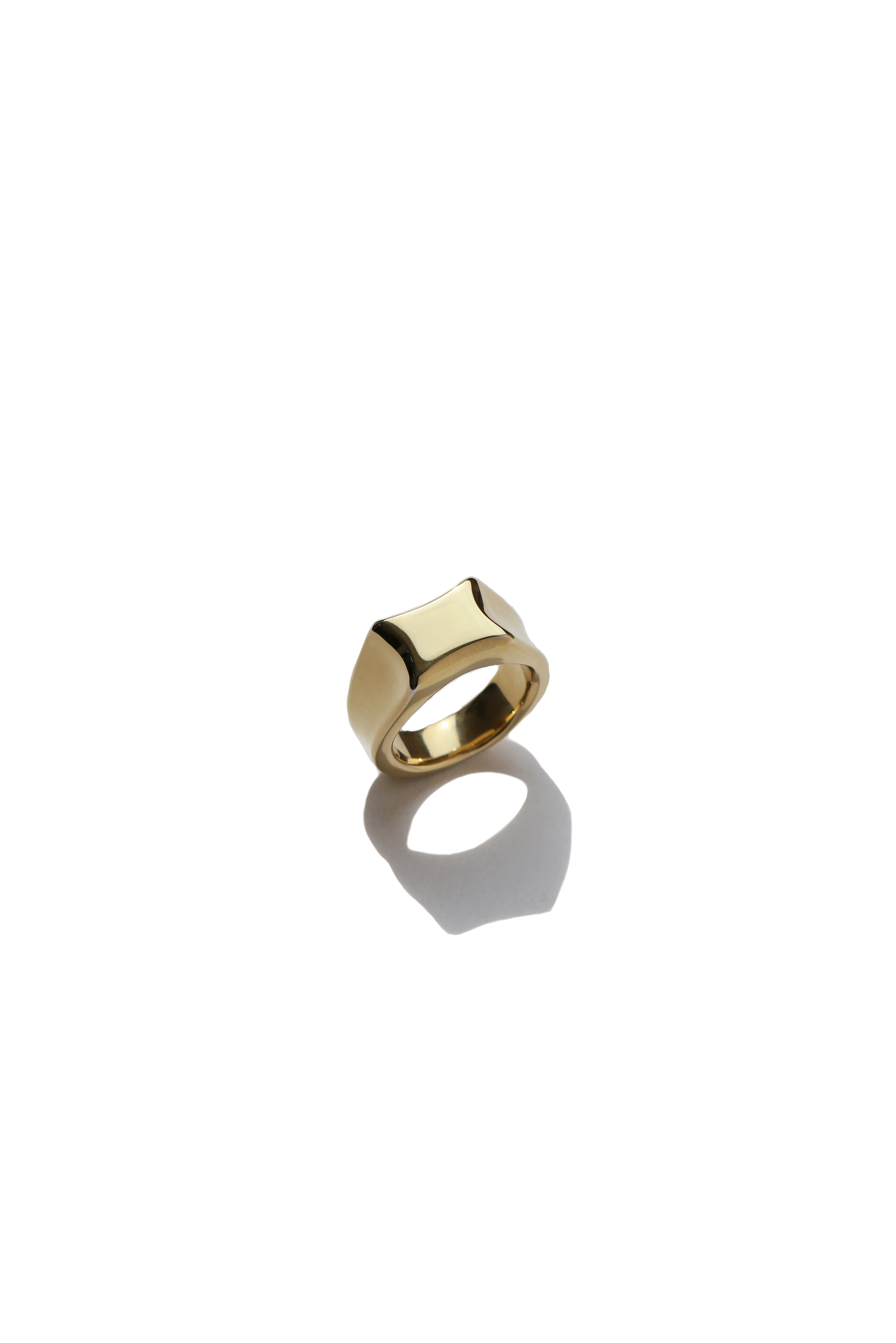 classic Frame Ring-Gold